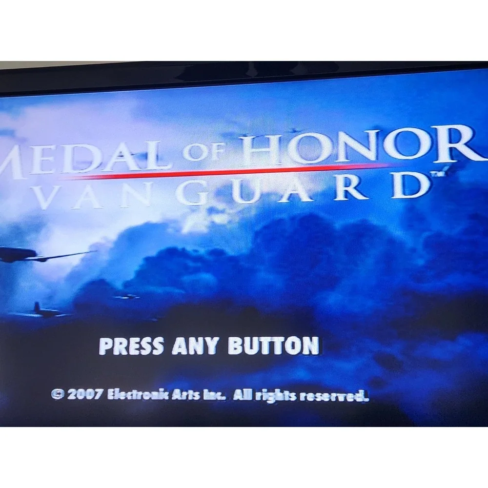 Lot of 2 PlayStation 2 Games Medal Of Honor Vanguard  & Sentinel Returns Tested
